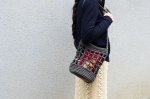 画像1: かぎ針ニットバッグキット+レザー底付き＋かぎ針付き やっぱり毛糸 (1)