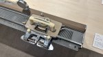 画像1: 現在の編み機の母体となる編み機 4.5ピッチ　Brother KH-321 (1)
