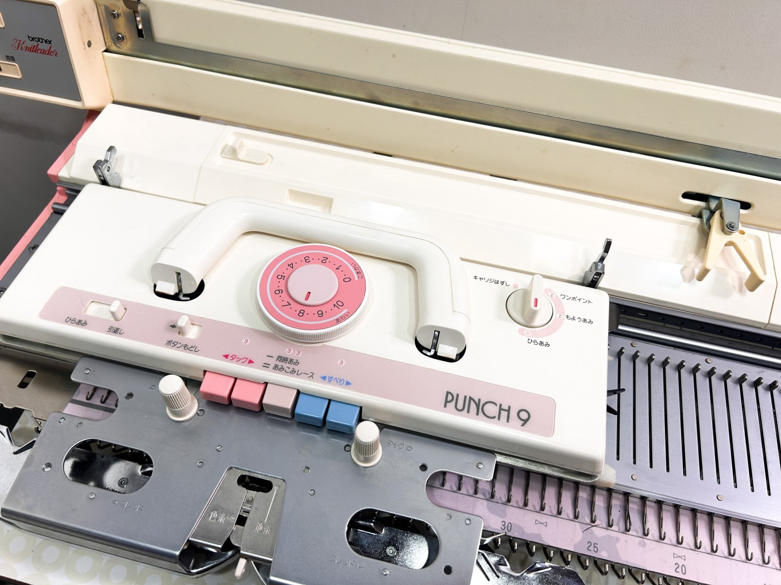 brother PUNCH9 KH-260  編み機 パンチ9 brother PUNCH 9 KH-260 編み機 brother PUNCH9 KH-260 編み機 よろづ