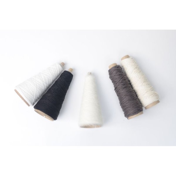 画像1: 高級素材毛糸3種・アルパカ、シルク、カシミヤ混など /50g巻 (1)