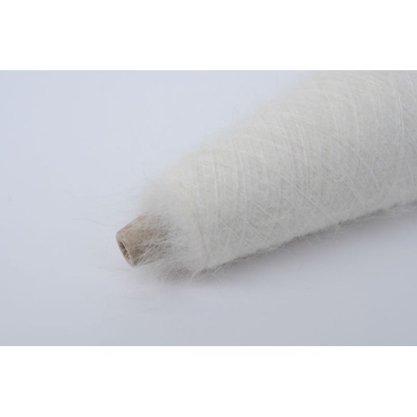 画像2: 高級素材毛糸3種・アルパカ、シルク、カシミヤ混など /50g巻 (2)